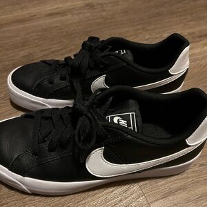 Nike Black and White Athletic Shoes
